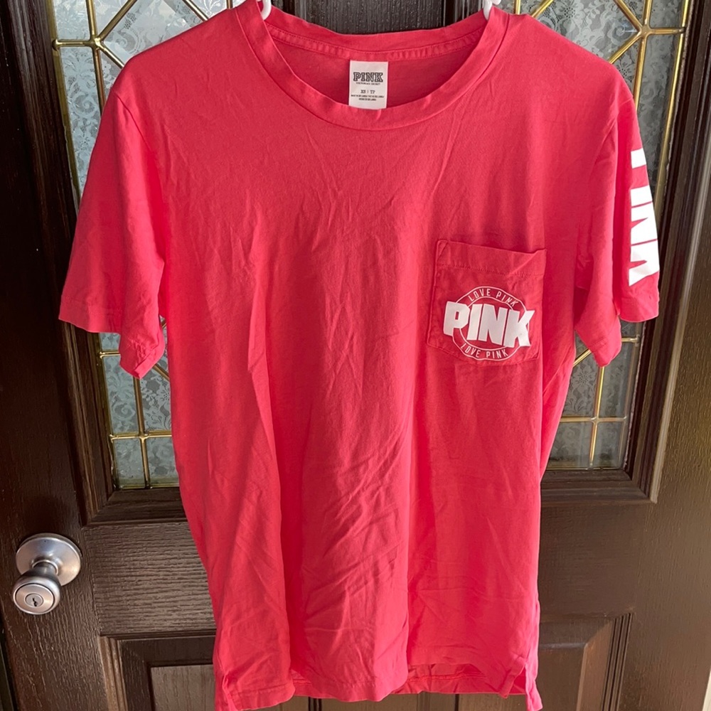 Women’s t shirt